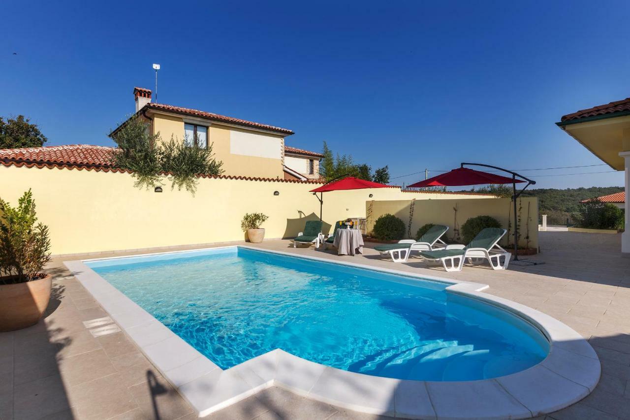 וודניאן Villa Monique מראה חיצוני תמונה