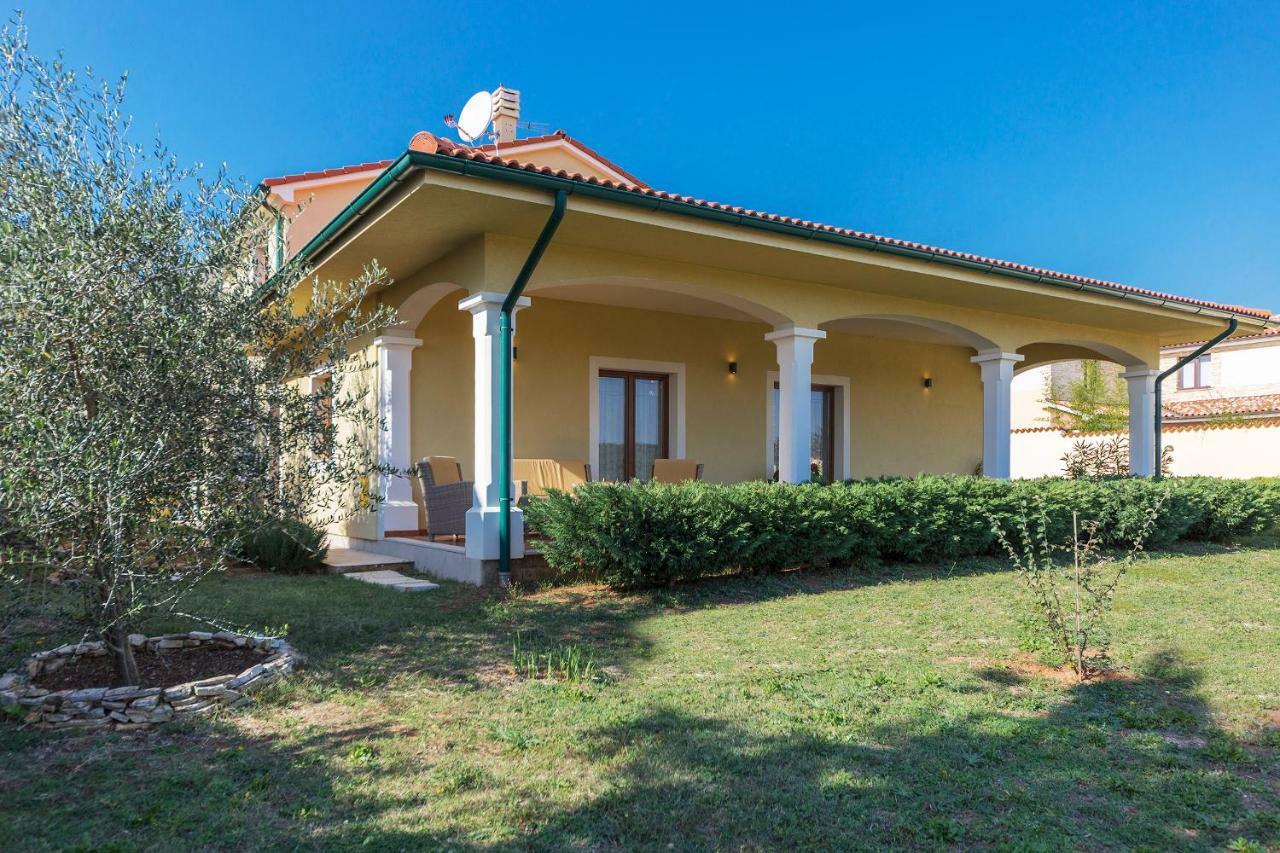 וודניאן Villa Monique מראה חיצוני תמונה
