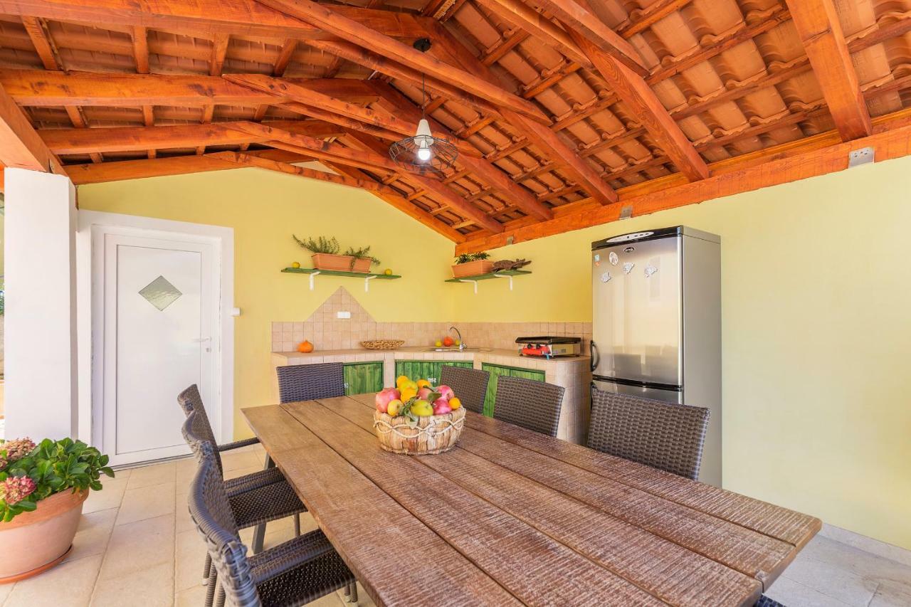 וודניאן Villa Monique מראה חיצוני תמונה