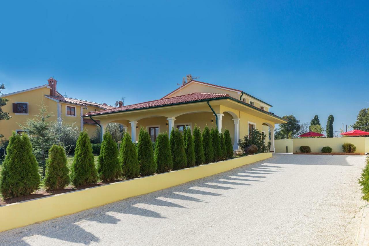 וודניאן Villa Monique מראה חיצוני תמונה