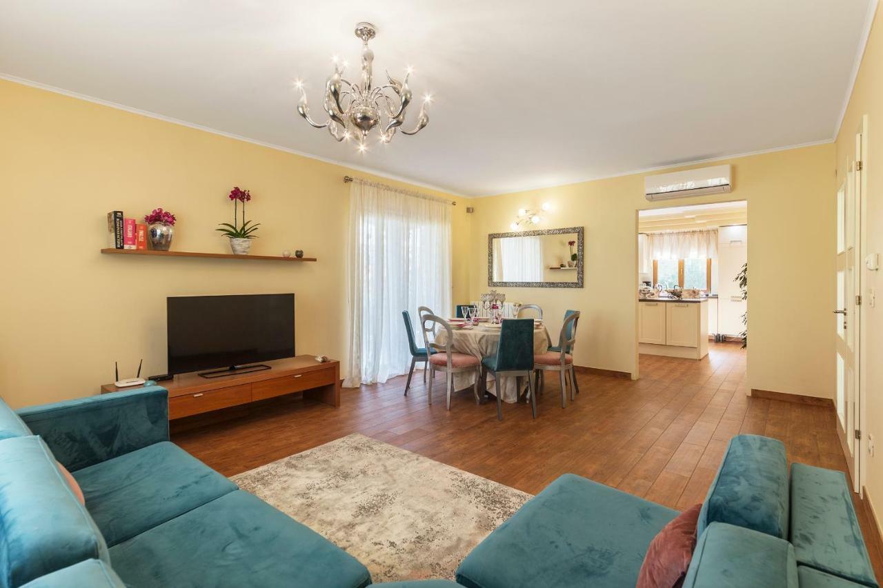 וודניאן Villa Monique מראה חיצוני תמונה