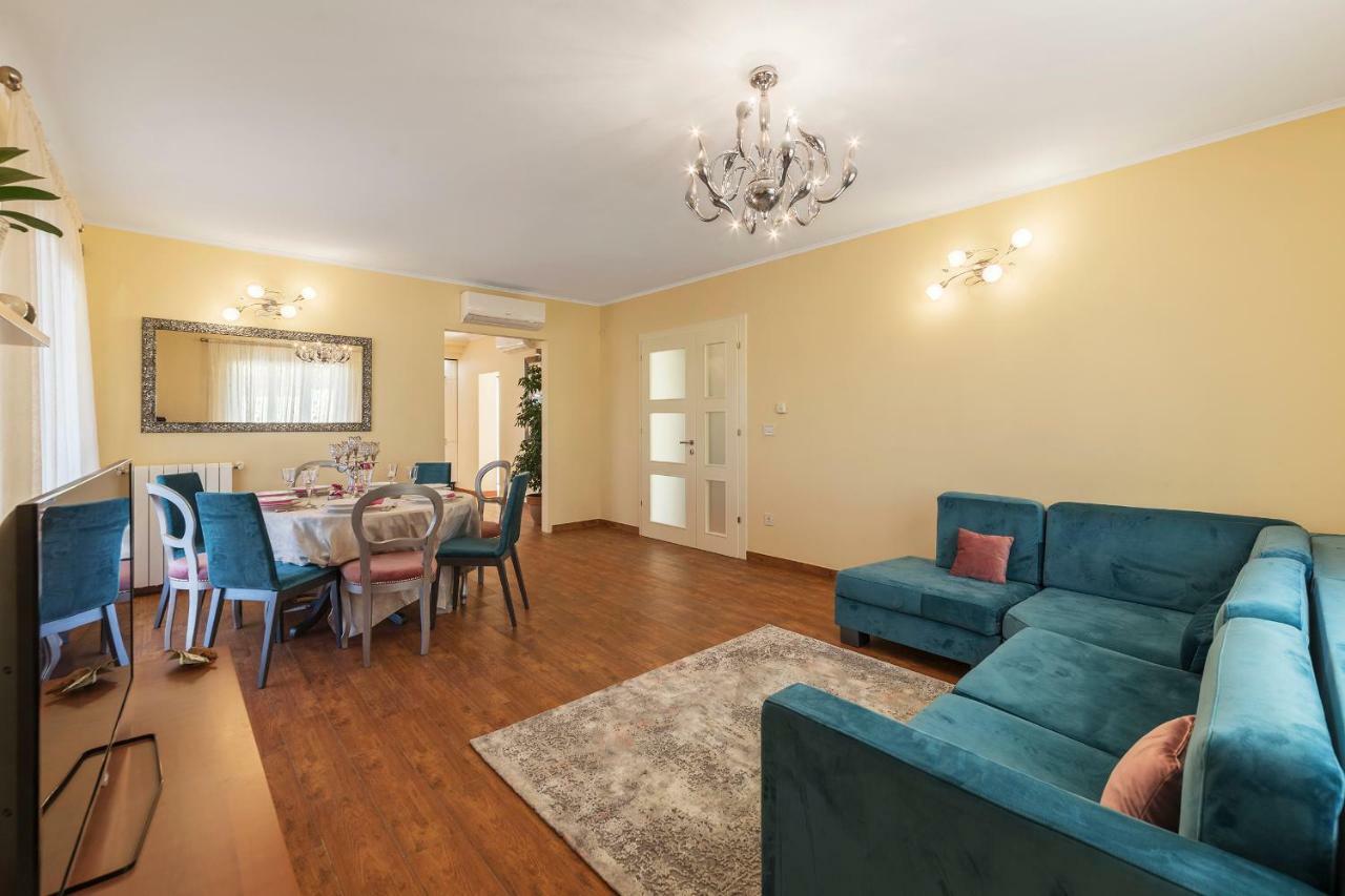 וודניאן Villa Monique מראה חיצוני תמונה